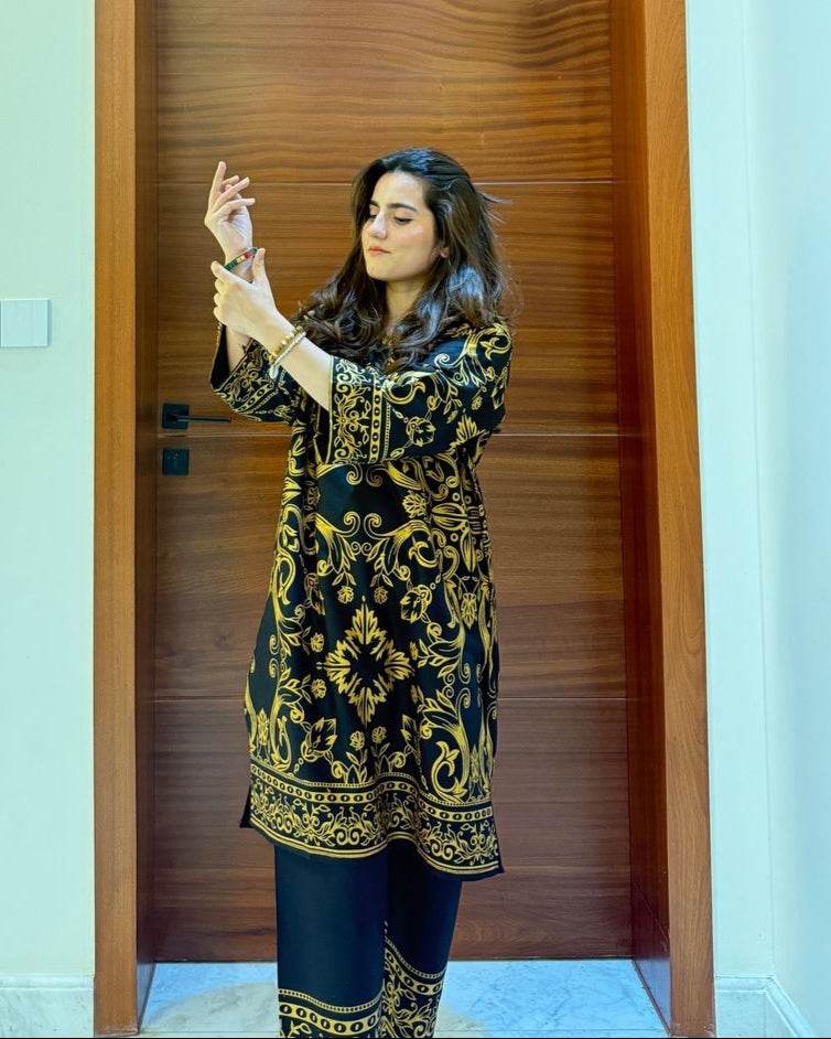 sara black - BK.Clothings