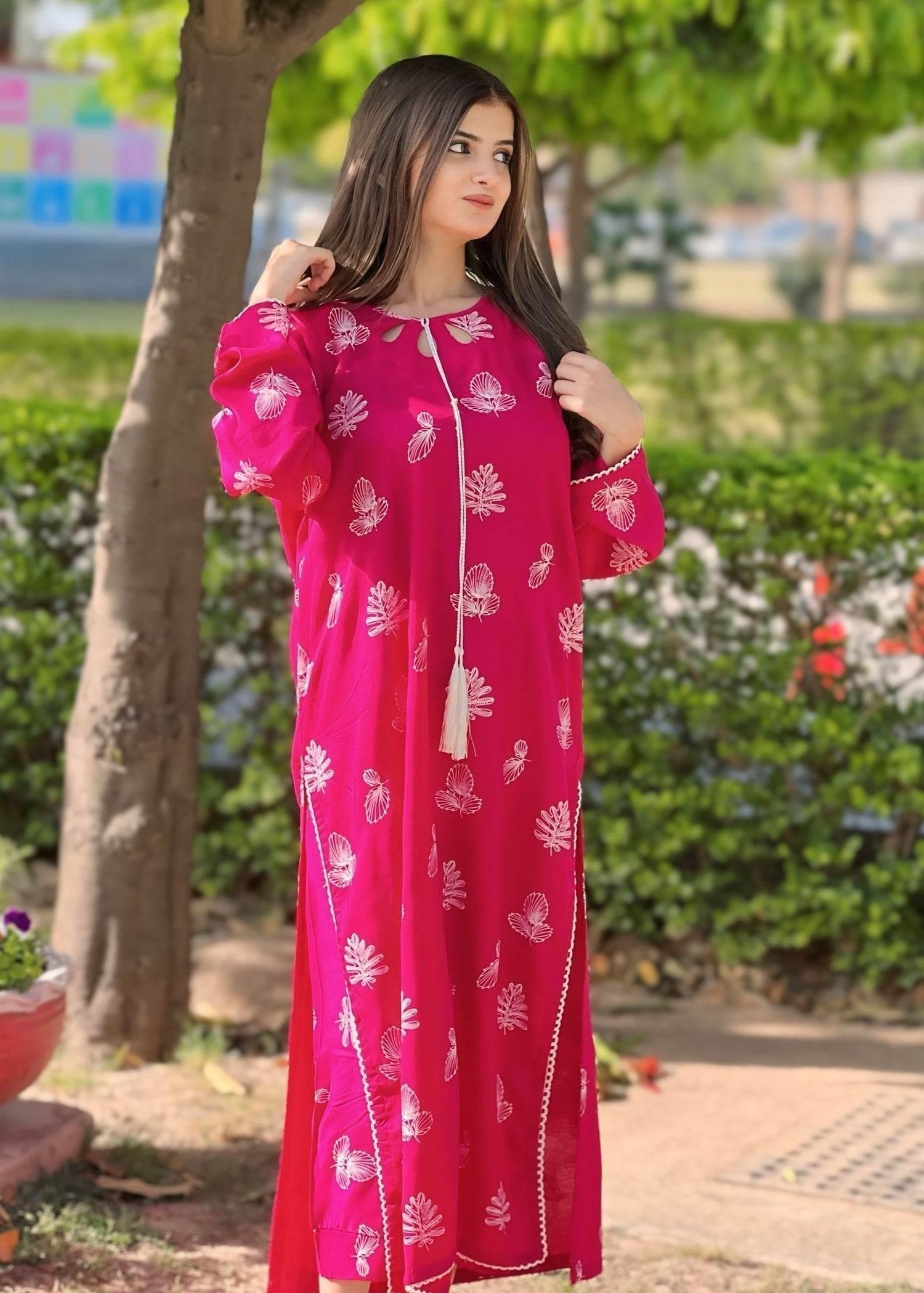 APinkey Stitched 2pc Lawn - BK.Clothings